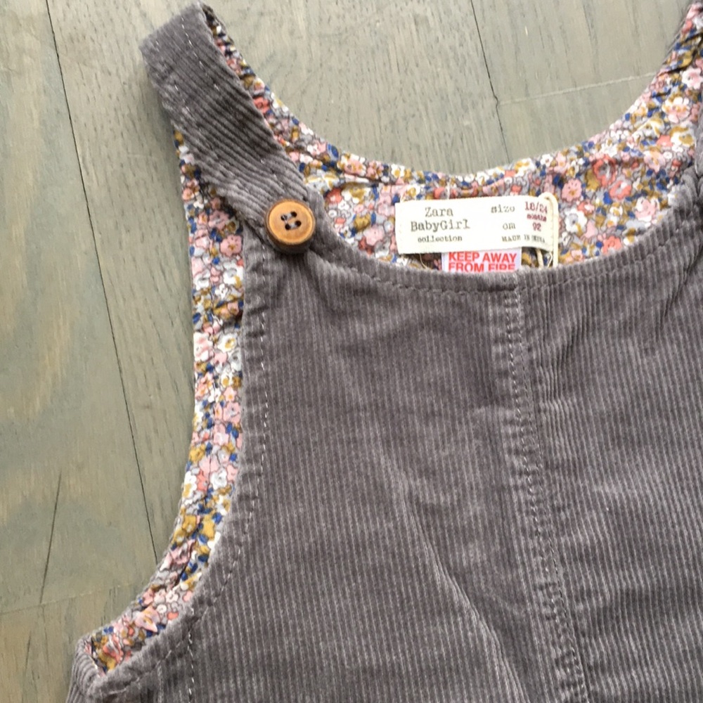 SOLD... Zara dress size 18/24m - Picture 2 of 3